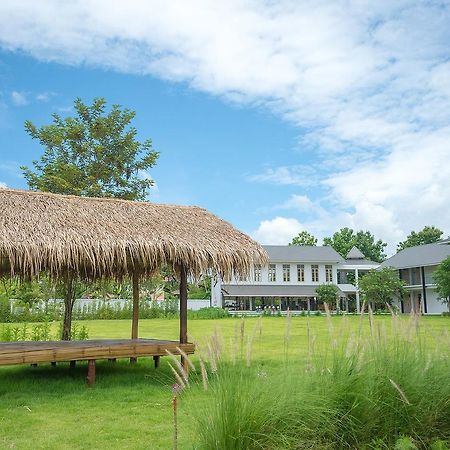 Nansripanna Resort Екстер'єр фото